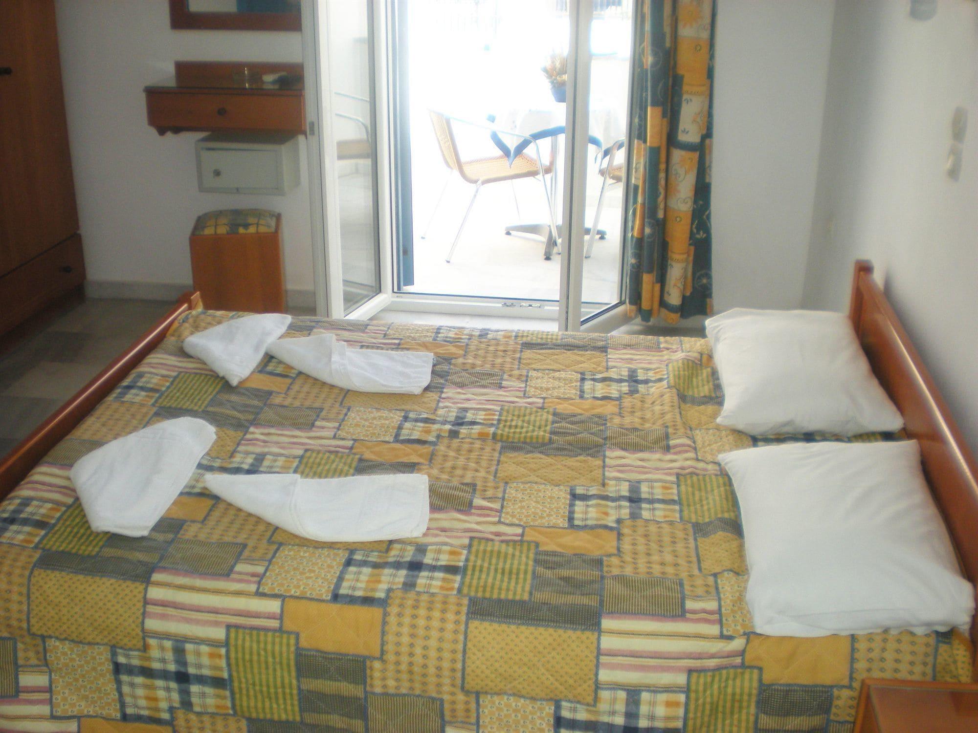 Studios Rea Sun Naxos City Экстерьер фото