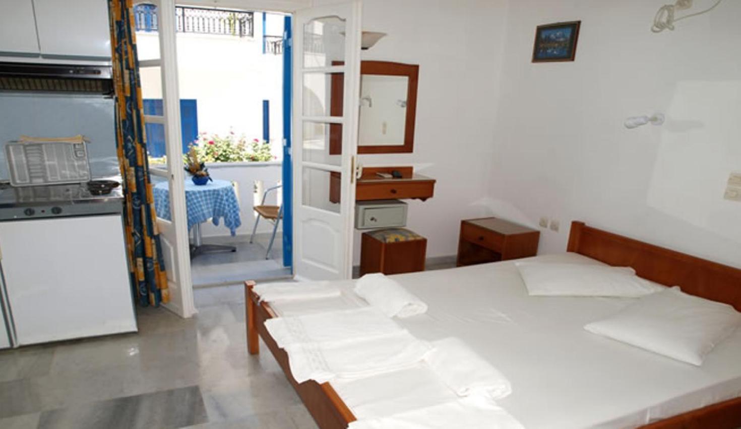 Studios Rea Sun Naxos City Экстерьер фото